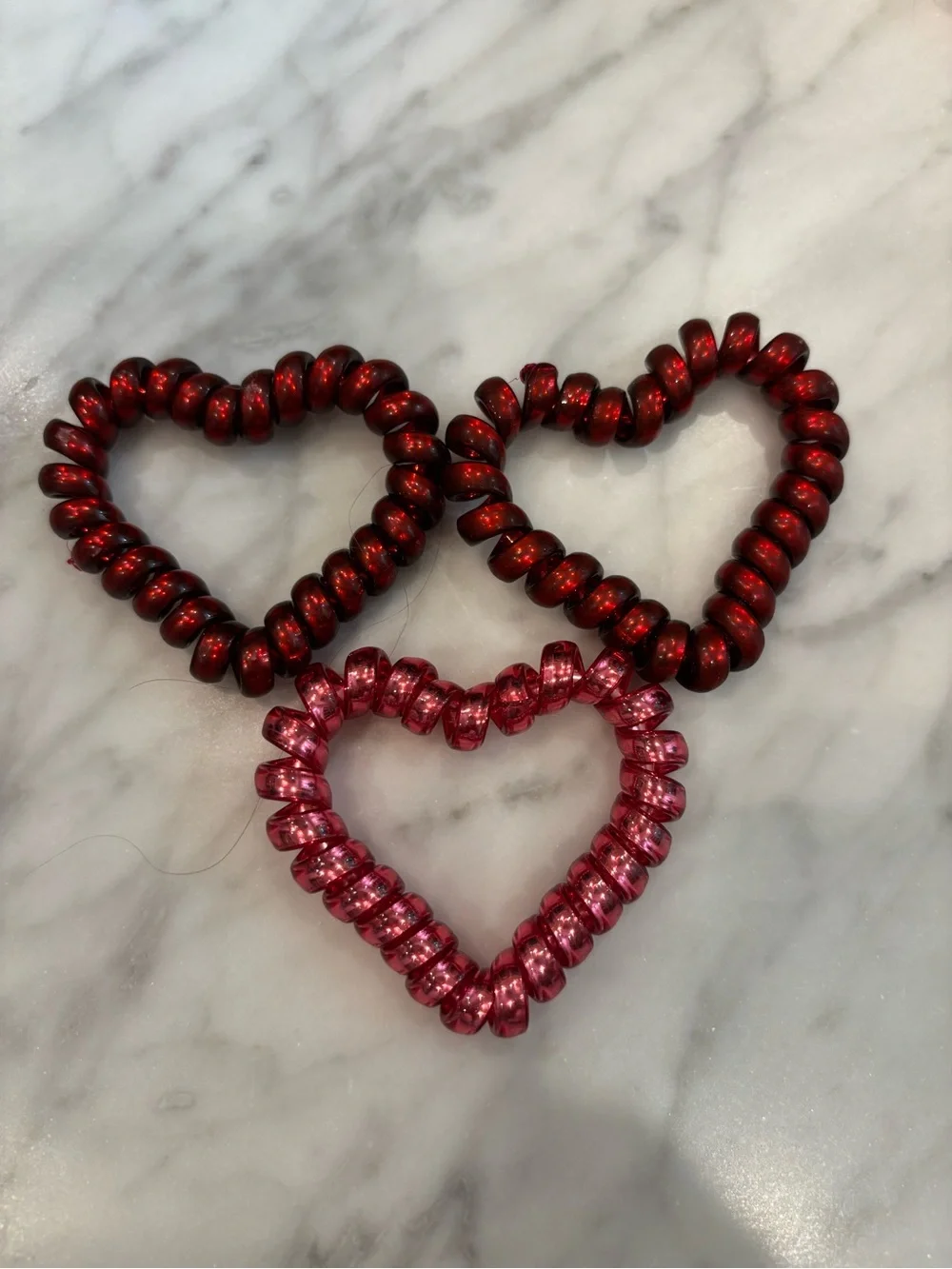 Teleties heart elastic hair ties